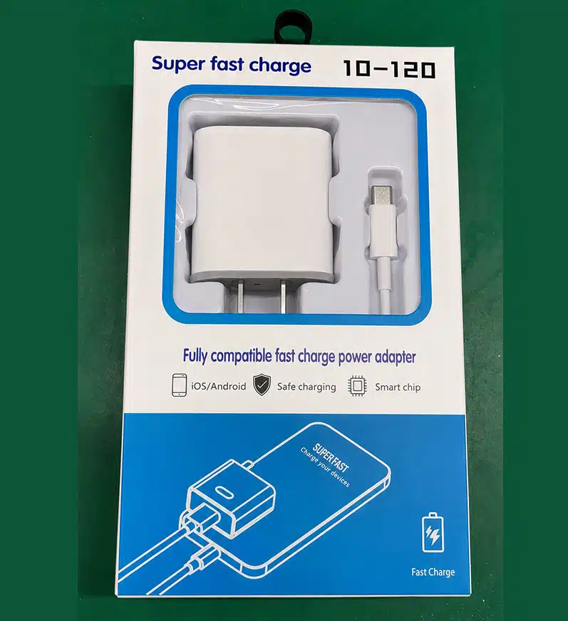 USB 케이블 및 충전기 키트 포장